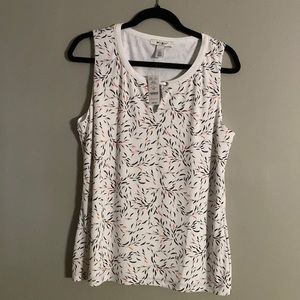 White House Black Market Tank